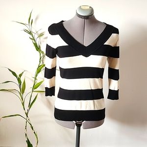 Black and white nine west sweater